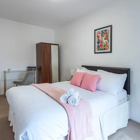 Dazzling Room Near Paddington/Elizabeth Stn Лондон Экстерьер фото