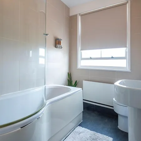 Dazzling Room Near Paddington/Elizabeth Stn Лондон Экстерьер фото